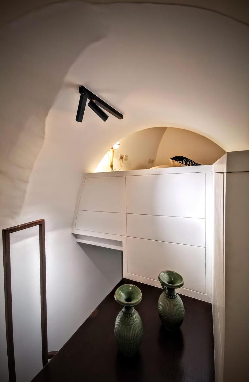 Salottino Carafa By Salotto Borbonico Apartment Naples Luaran gambar